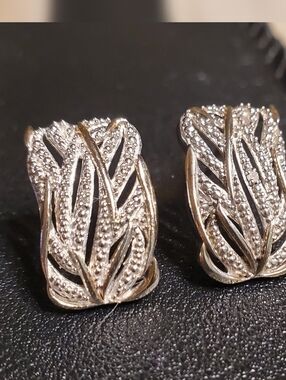 Signed D'Joy Marcasite Sterling Silver 925 Diamond Chip Floral Stud Earrings